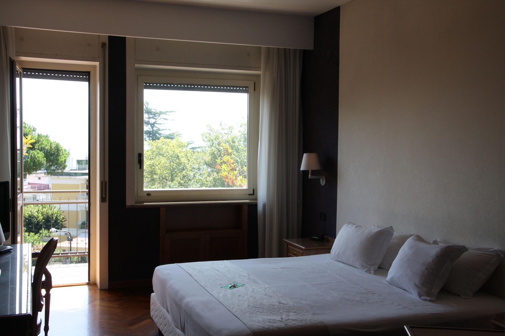 Culture Hotel Villa Capodimonte Naples Luaran gambar