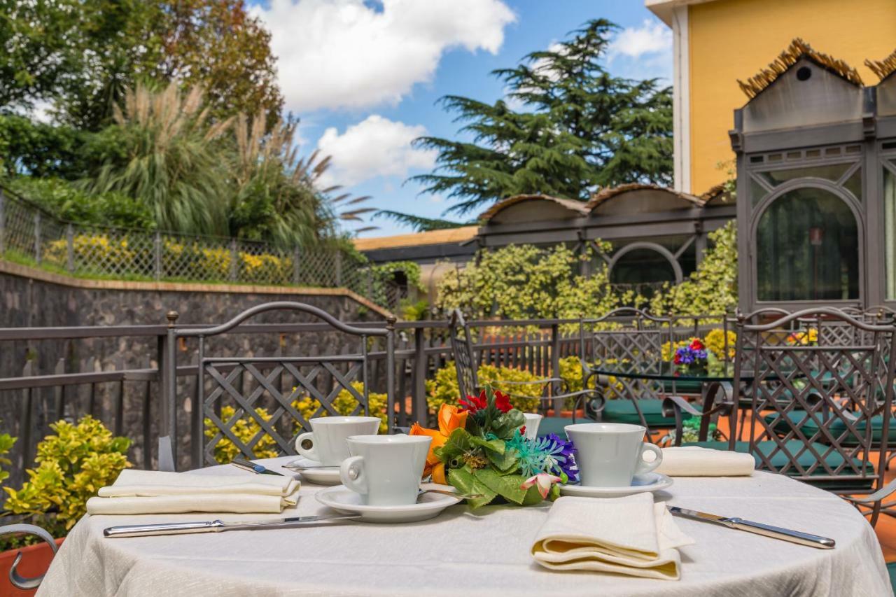 Culture Hotel Villa Capodimonte Naples Luaran gambar