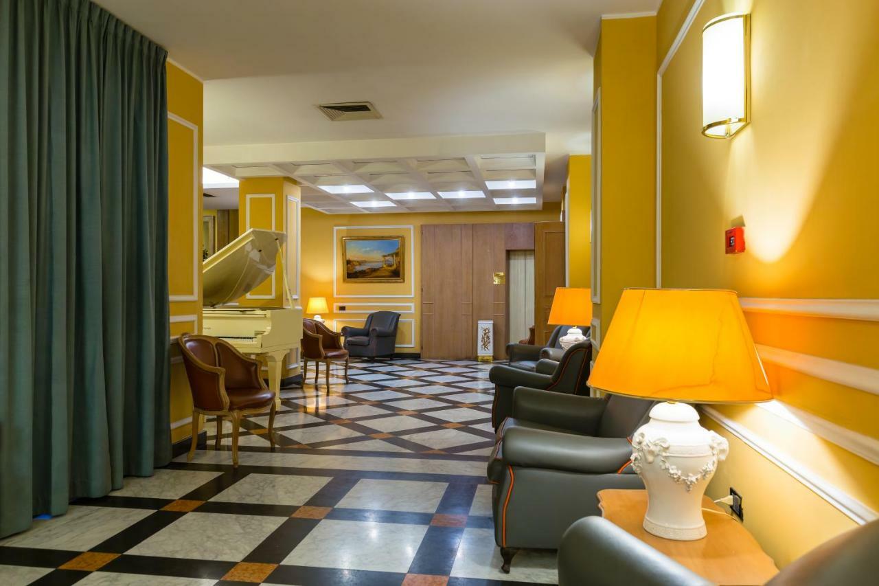 Culture Hotel Villa Capodimonte Naples Luaran gambar